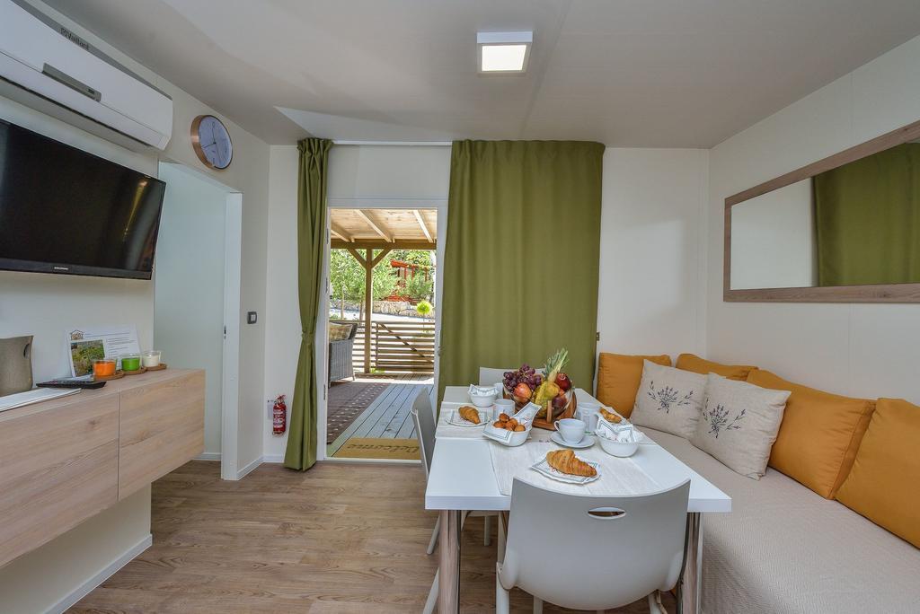 Sunny Soline Campsite Biograd Na Moru